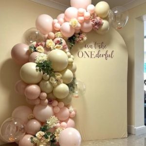 SUMMERY VIVES THEME DECOR