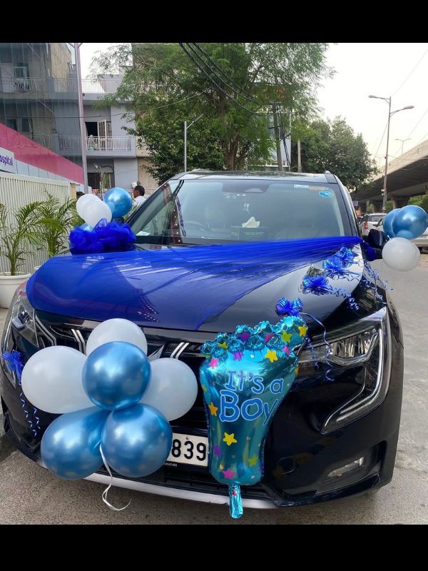 WHITE AND BLUE CHROME DECOR FOR BABY BOY
