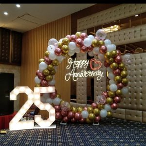 RING FRAME ANNIVERSARY DECOR