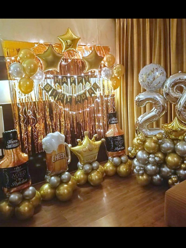 SILVER AND GOLDEN CHROME THEME DECOR