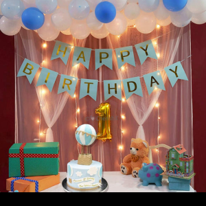 WHITE THME BIRTHDAY DECOR