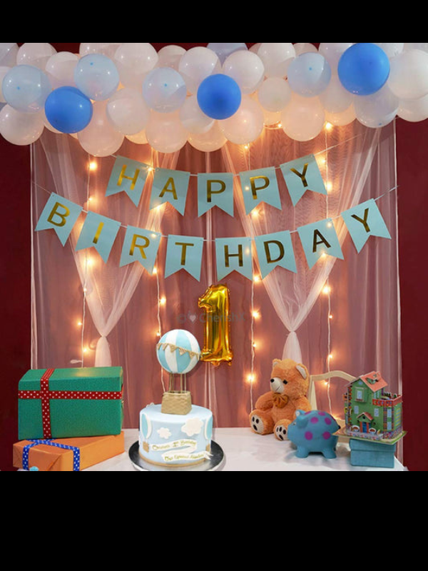 WHITE THME BIRTHDAY DECOR